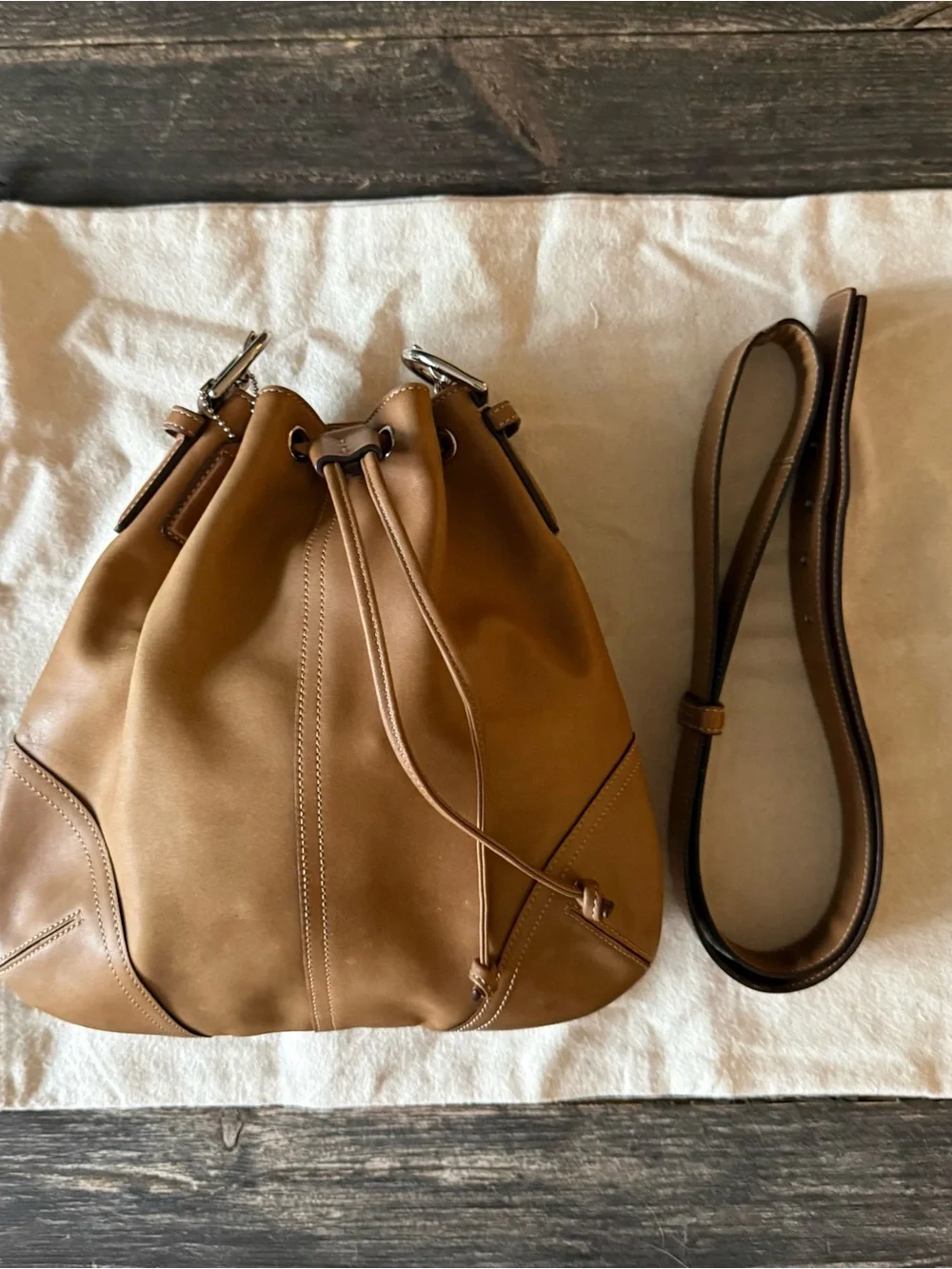 🎀 VINTAGE COACH DRAWSTRING BUCKET BAG | TAN LEATHER | AUTHENTIC 2004